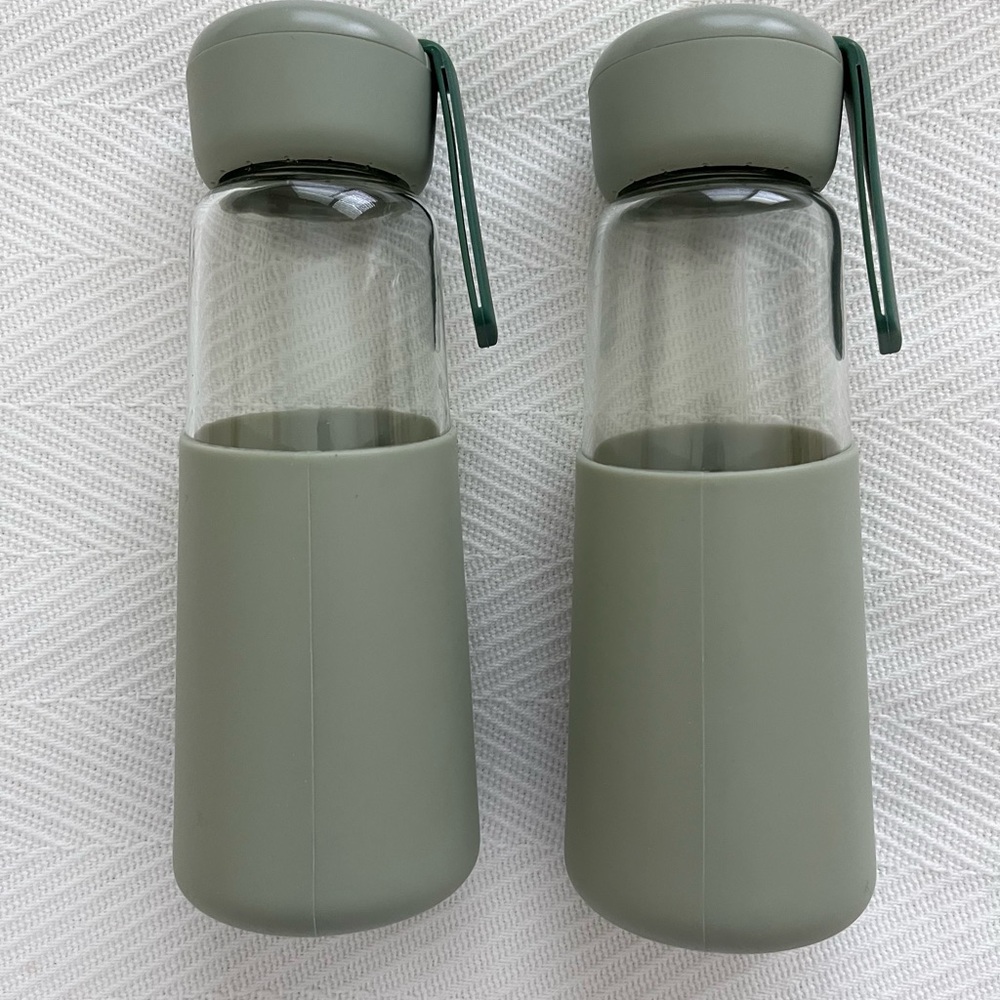Set of Two Portable Glass-and-silicone Water Bottles